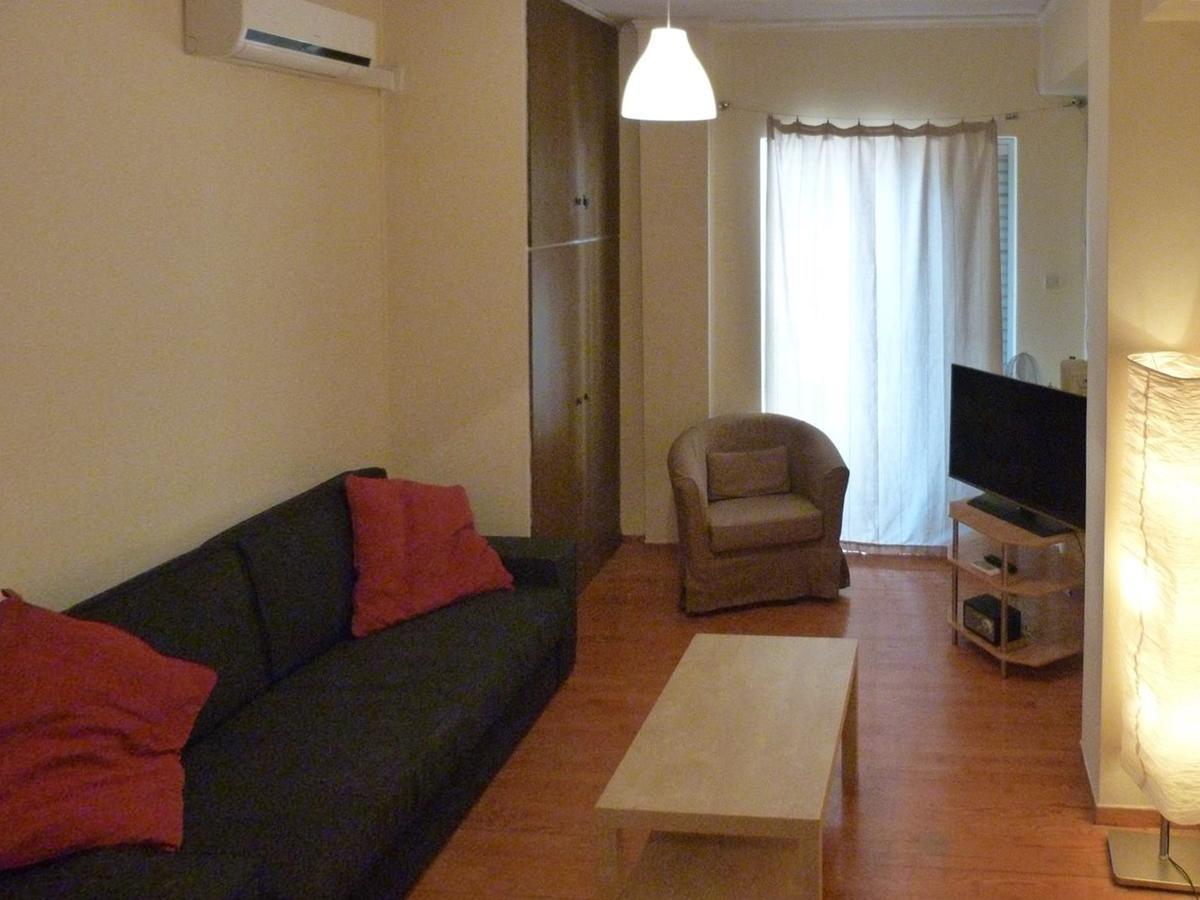 Homely Spacious Studio Chalkida Exterior photo